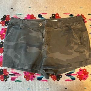 Camo Abercrombie & Fitch shorts